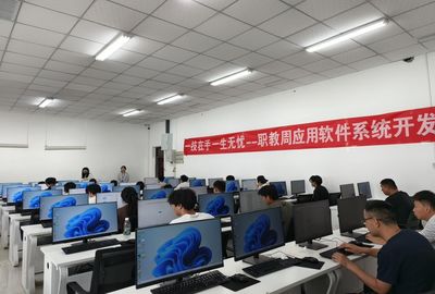 一技在手，一生無憂 信息工程系2024年職業教育活動周系列活動聚焦軟件開發與信息技術咨詢